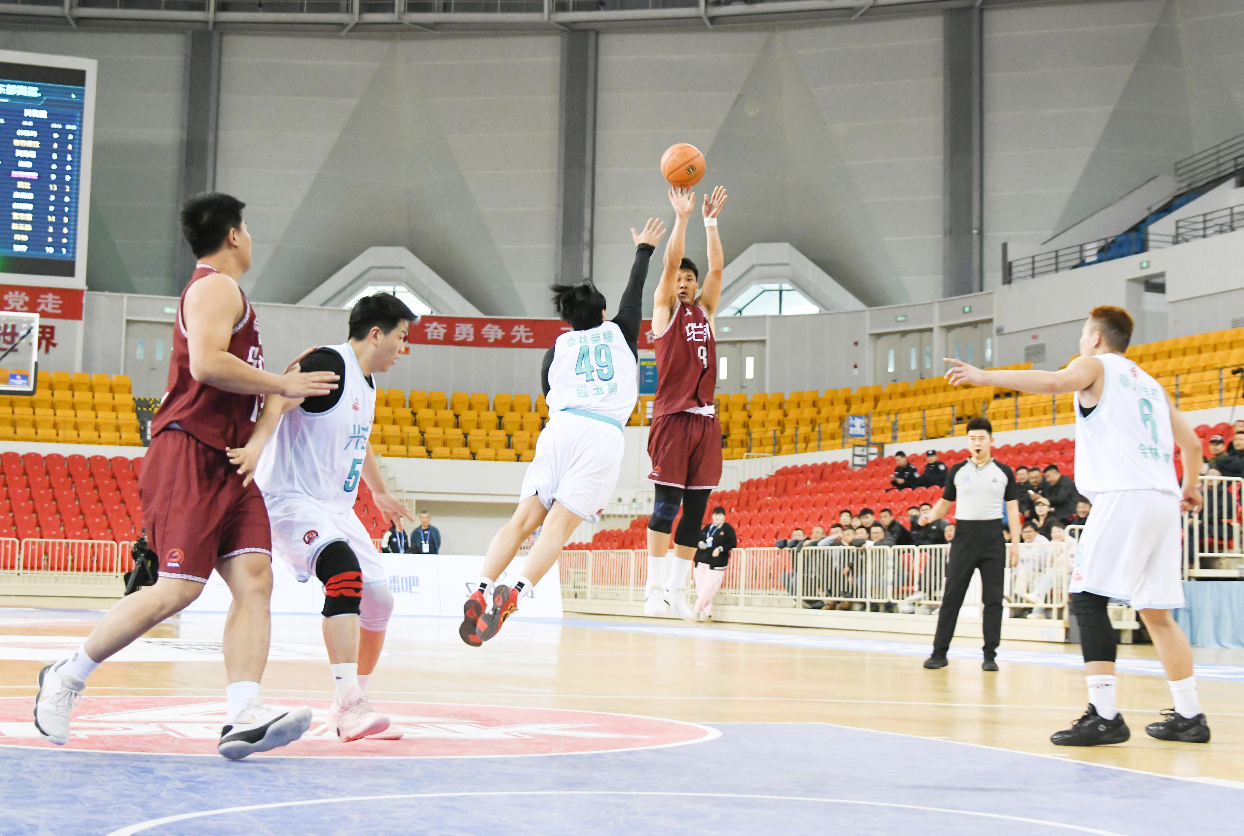 alt, 队主教练多